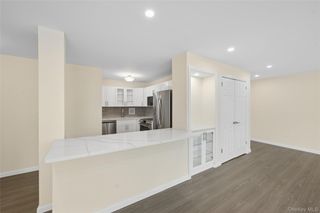 166-26 Powells Cove Boulevard 3D, Beechhurst, NY 11357
