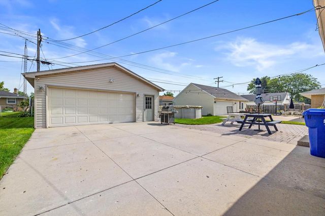 1616 22nd STREET, Kenosha, WI 53140