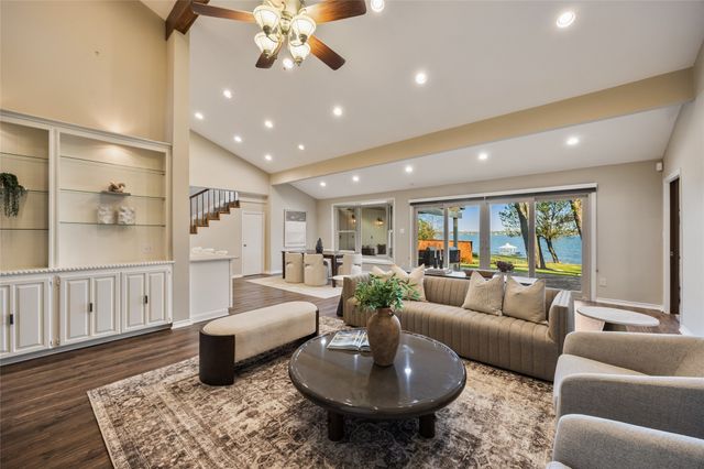 404 Point Royal Drive, Rowlett, TX 75087