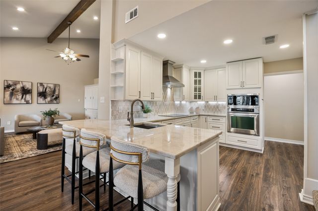 404 Point Royal Drive, Rowlett, TX 75087