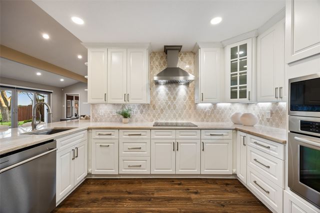 404 Point Royal Drive, Rowlett, TX 75087