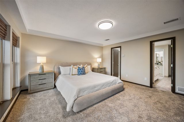 404 Point Royal Drive, Rowlett, TX 75087