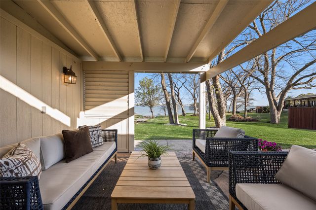 404 Point Royal Drive, Rowlett, TX 75087