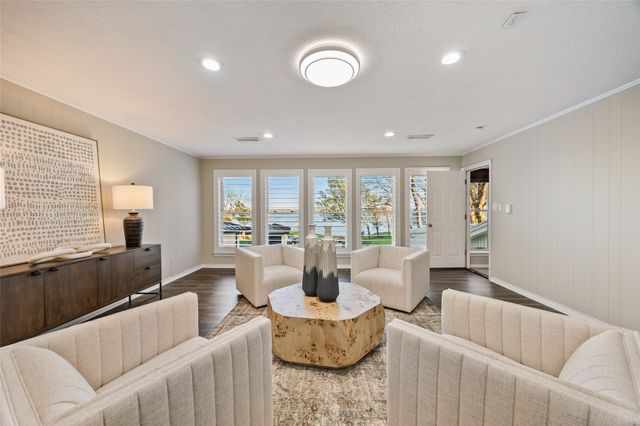 404 Point Royal Drive, Rowlett, TX 75087