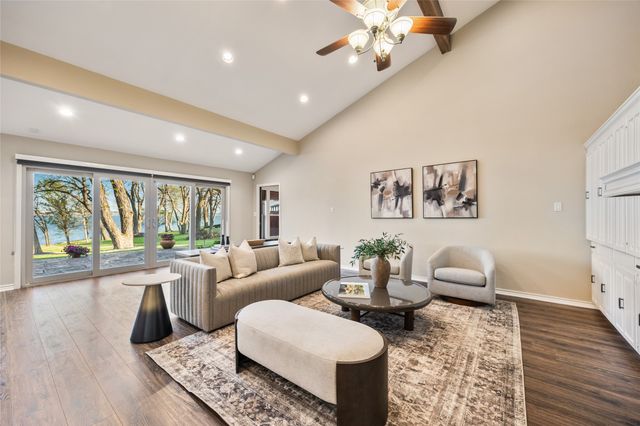 404 Point Royal Drive, Rowlett, TX 75087