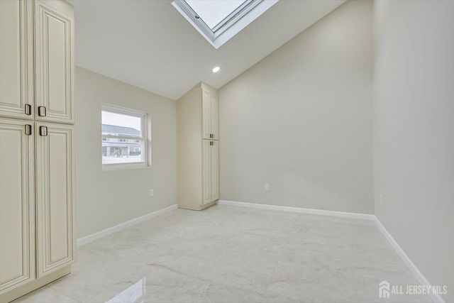 22 Price Drive, Edison, NJ 08817