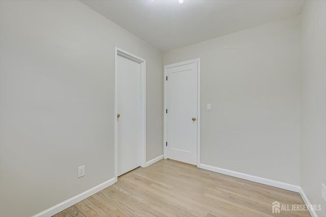 22 Price Drive, Edison, NJ 08817