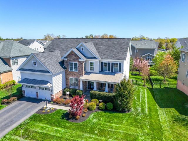 5853 WATERLOO BRIDGE CIR, Haymarket, VA 20169