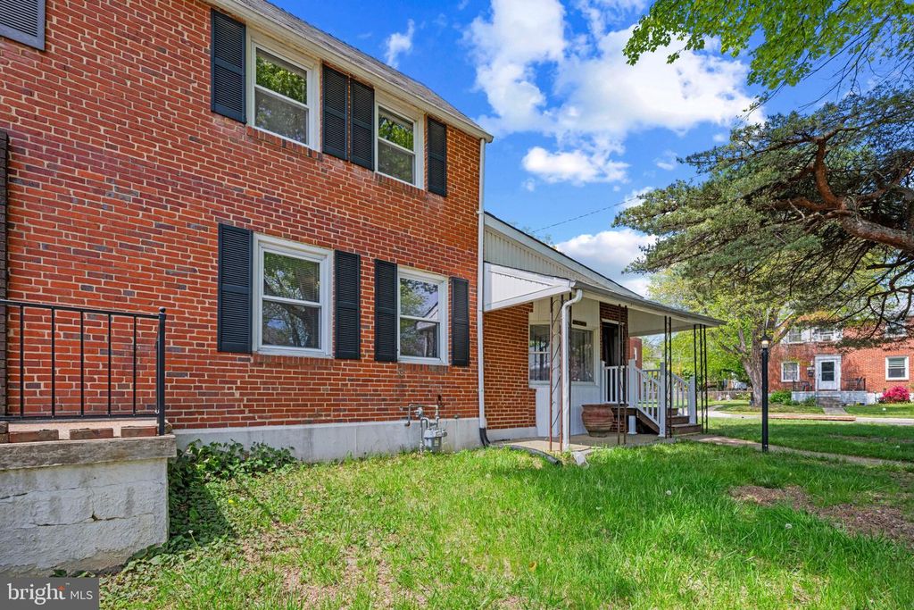 301 3RD ST, Baltimore, MD 21206