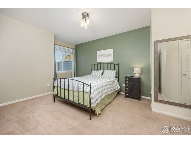 2067 Grays Peak Dr 203, Loveland, CO 80538