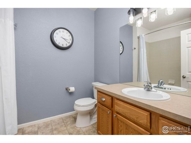 2067 Grays Peak Dr 203, Loveland, CO 80538