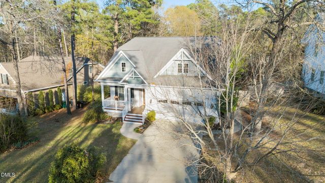 2 Tyler Way, Pinehurst, NC 28374