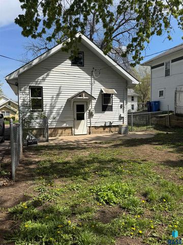 509 S Grange Ave Avenue, Sioux Falls, SD 57104