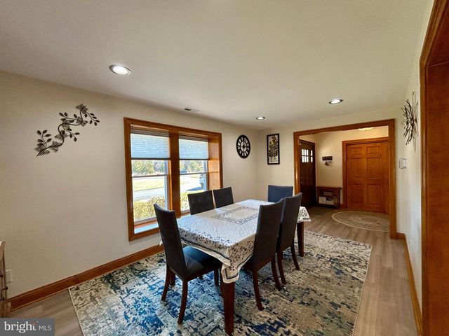 2517 TREMONT AVE, Egg Harbor Township, NJ 08234