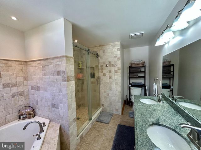 2517 TREMONT AVE, Egg Harbor Township, NJ 08234