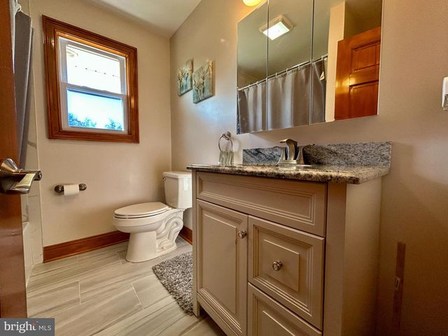 2517 TREMONT AVE, Egg Harbor Township, NJ 08234