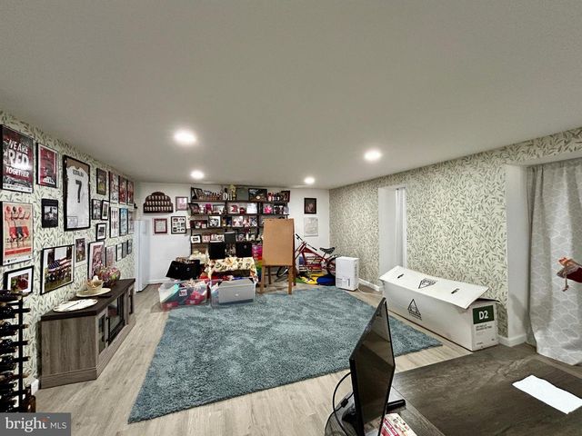 2517 TREMONT AVE, Egg Harbor Township, NJ 08234