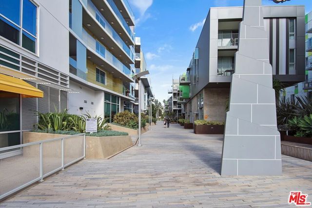 1705 Ocean 412, Santa Monica, CA 90401