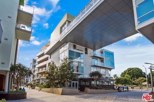 1705 Ocean 412, Santa Monica, CA 90401