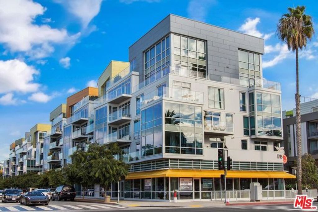 1705 Ocean 412, Santa Monica, CA 90401