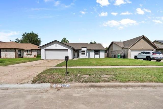 15043 Four Winds Drive, Houston, TX 77489