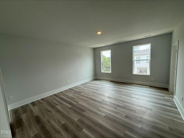 110 Byrum Street 302, Cary, NC 27511