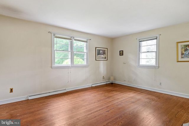 2003 FOULK RD, Wilmington, DE 19810
