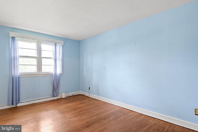 2003 FOULK RD, Wilmington, DE 19810