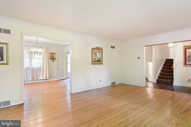 2003 FOULK RD, Wilmington, DE 19810