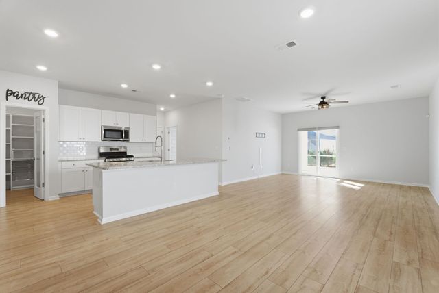 1580 Swing Bridge Way, Myrtle Beach, SC 29588