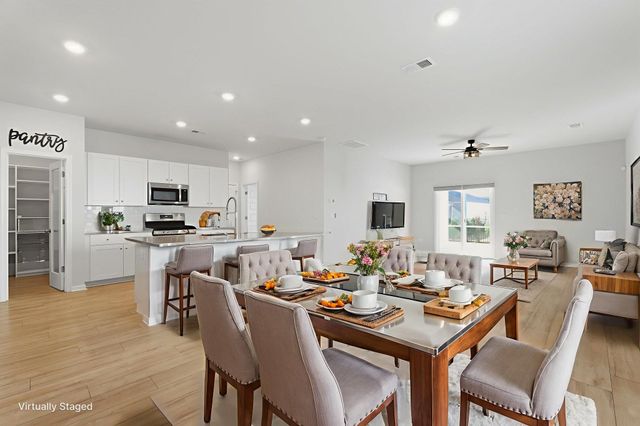 1580 Swing Bridge Way, Myrtle Beach, SC 29588