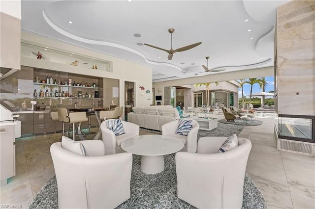 103 Montrose DR, Fort Myers, FL 33919