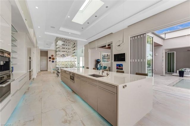 103 Montrose DR, Fort Myers, FL 33919