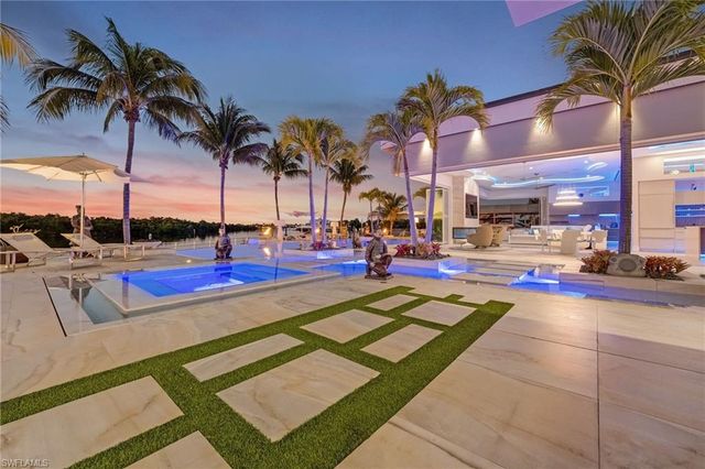 103 Montrose DR, Fort Myers, FL 33919