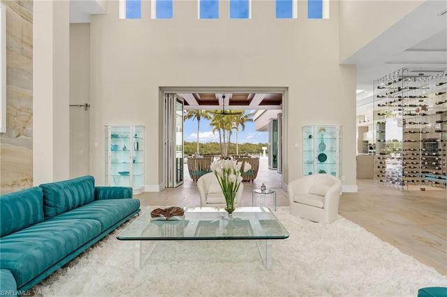 103 Montrose DR, Fort Myers, FL 33919