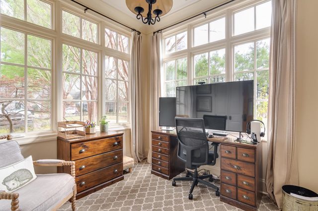 4809 NORMANDY LN, Memphis, TN 38117