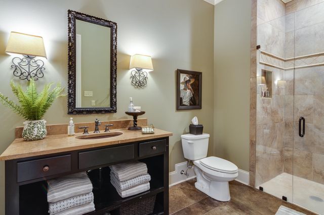 4809 NORMANDY LN, Memphis, TN 38117