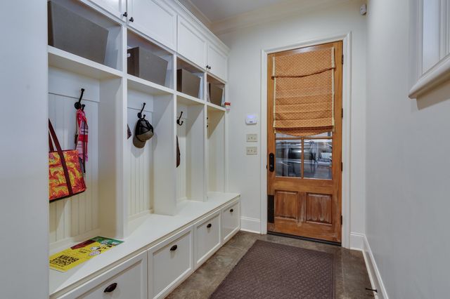 4809 NORMANDY LN, Memphis, TN 38117