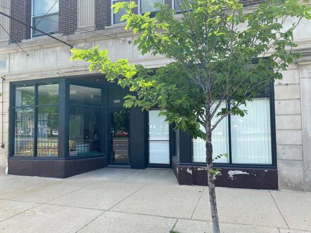 8504 S STONY ISLAND Avenue, Chicago, IL 60617