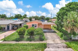 5424 Mayo St, Hollywood, FL 33021