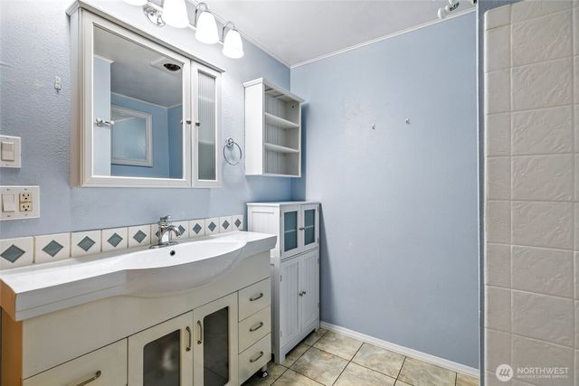 2510 Greenlawn Street SE, Lacey, WA 98503