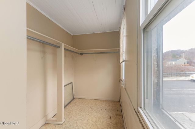 52 Ida Street, Troy, NY 12180