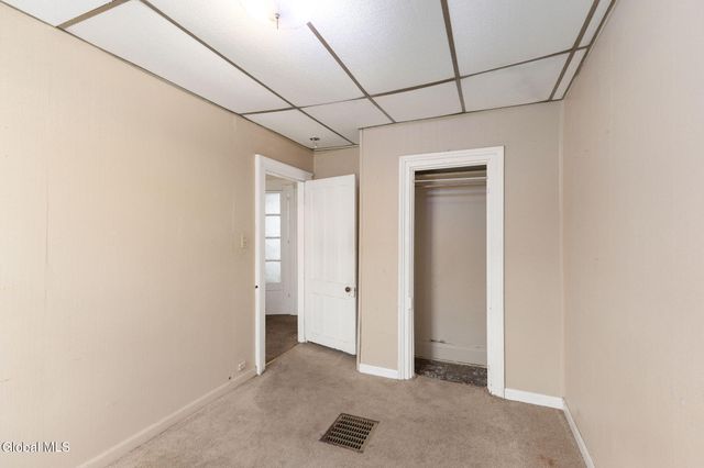 52 Ida Street, Troy, NY 12180