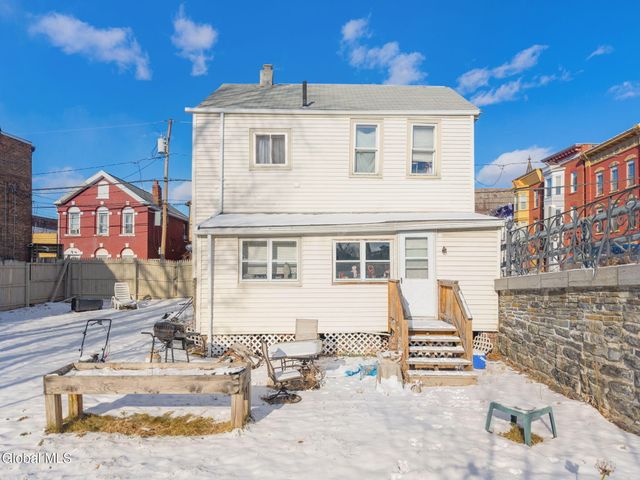 52 Ida Street, Troy, NY 12180