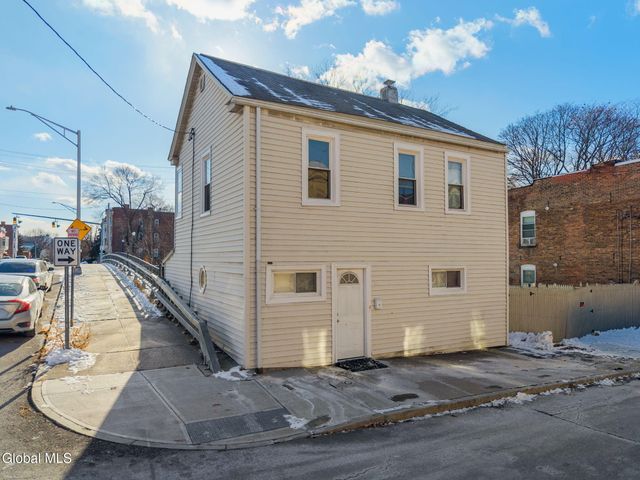 52 Ida Street, Troy, NY 12180