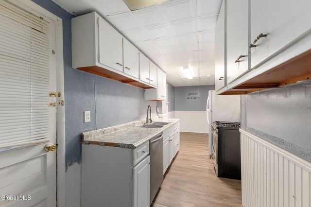 52 Ida Street, Troy, NY 12180