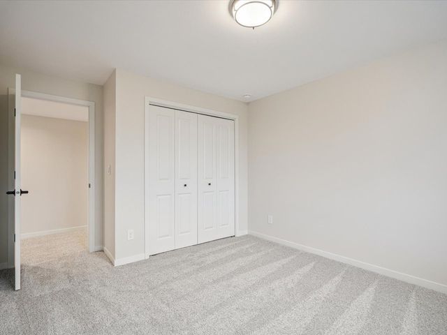 588 Maclan Circle, Iowa City, IA 52246