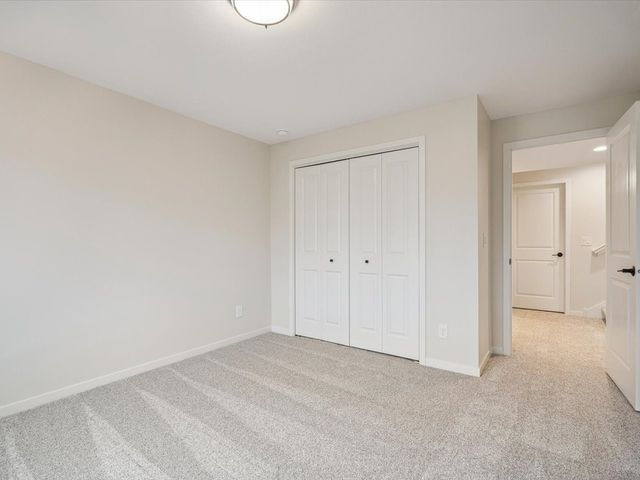 588 Maclan Circle, Iowa City, IA 52246