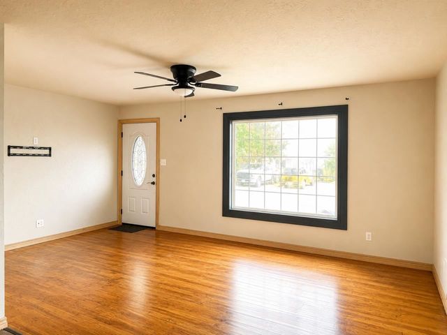 213 W Tenneppee, Fletcher, OK 73541