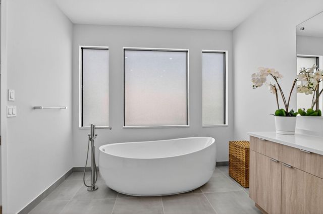 8366 Essex Country Club Drive, Boca Raton, FL 33434